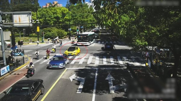 金信达 “炸街”炸出“无证驾驶”！修车工偷开非法改装车出门，结果……
